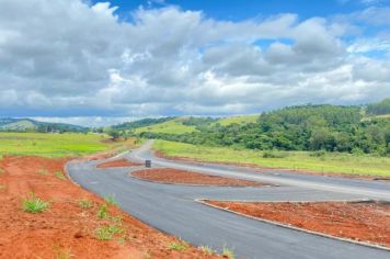 As obras avançam no trevo que proporcionará acesso ao parque industrial